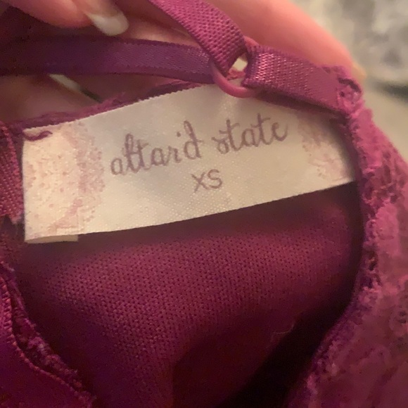 🥑FREE🥑 w/any FP purchase Altar'd State Lace Crochet Romper in Violet - Picture 3 of 3